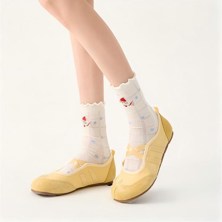 Lettuce Trim Pointelle Mesh Dog Embroidery Crew Socks