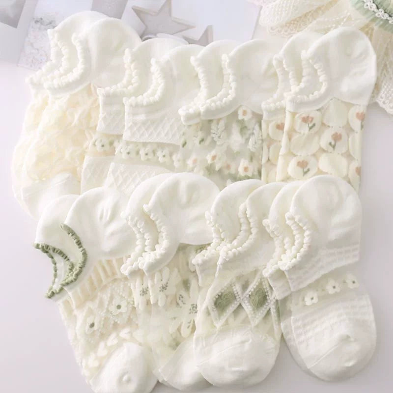 Japanese Sweet Crystal Silk No-Show Socks - 8-Pair Lace Ruffle Gift Set