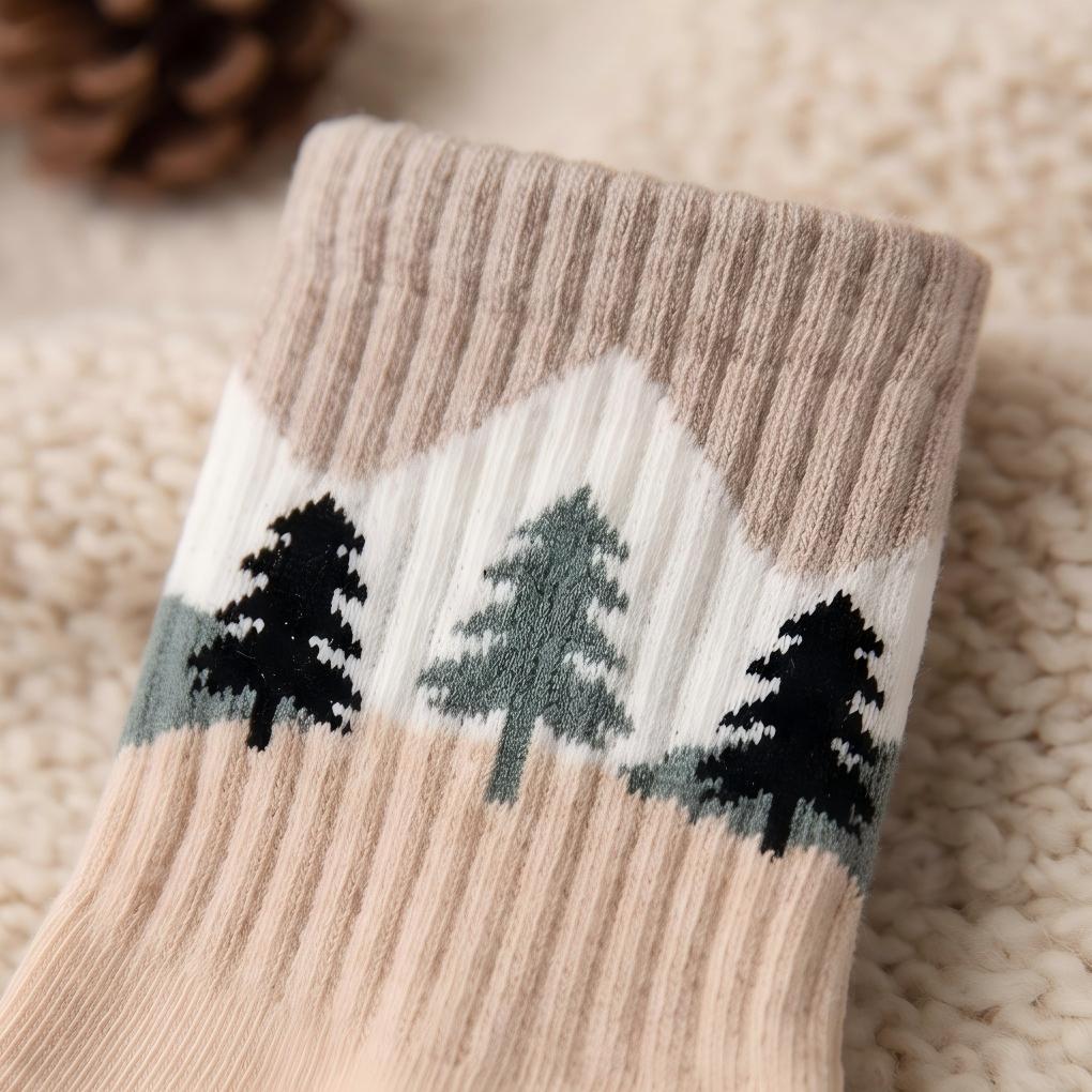 Nordic Mountain Landscape Combed Cotton Crew Socks