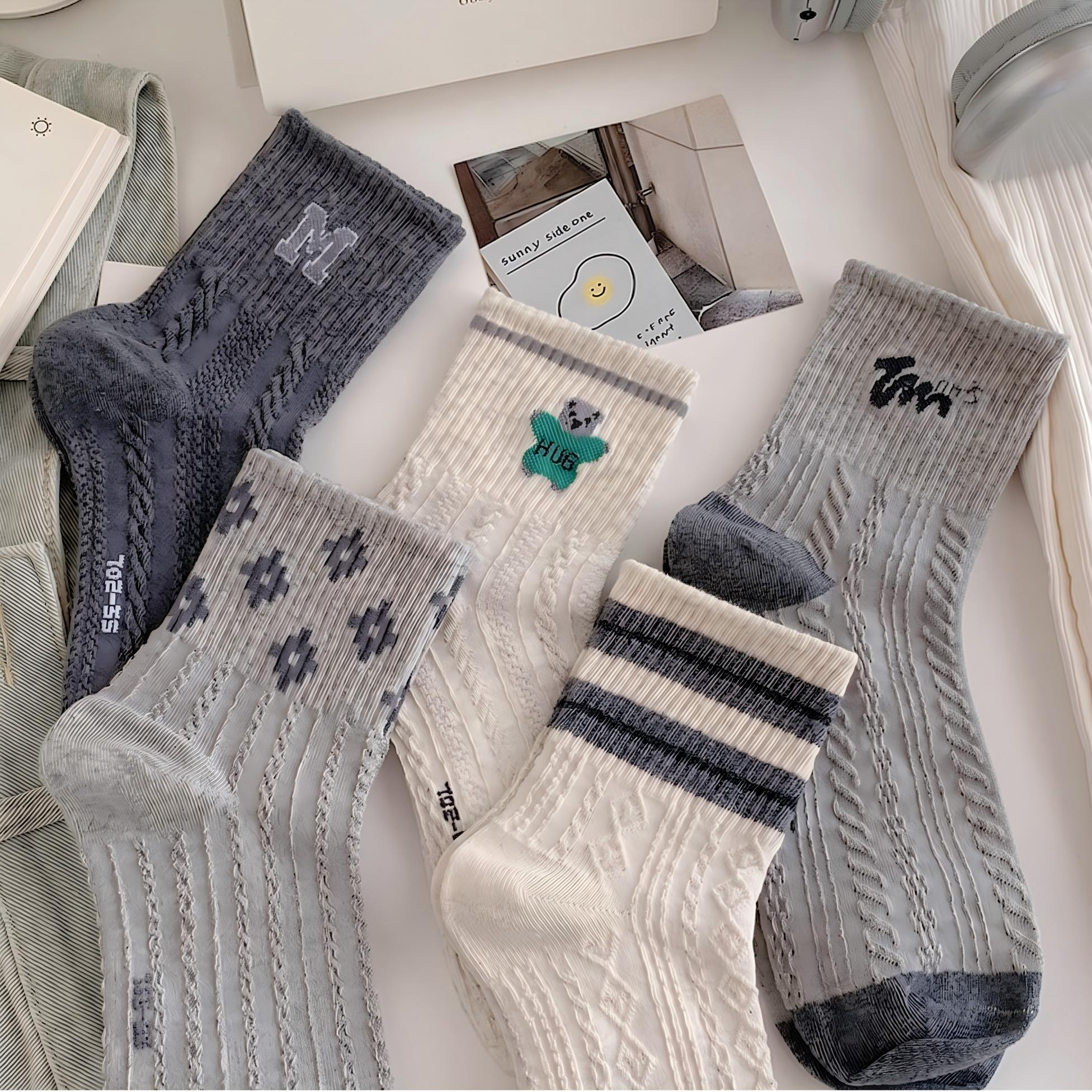 Retro Preppy Cable Knit Cotton Crew Socks (Set of 5)