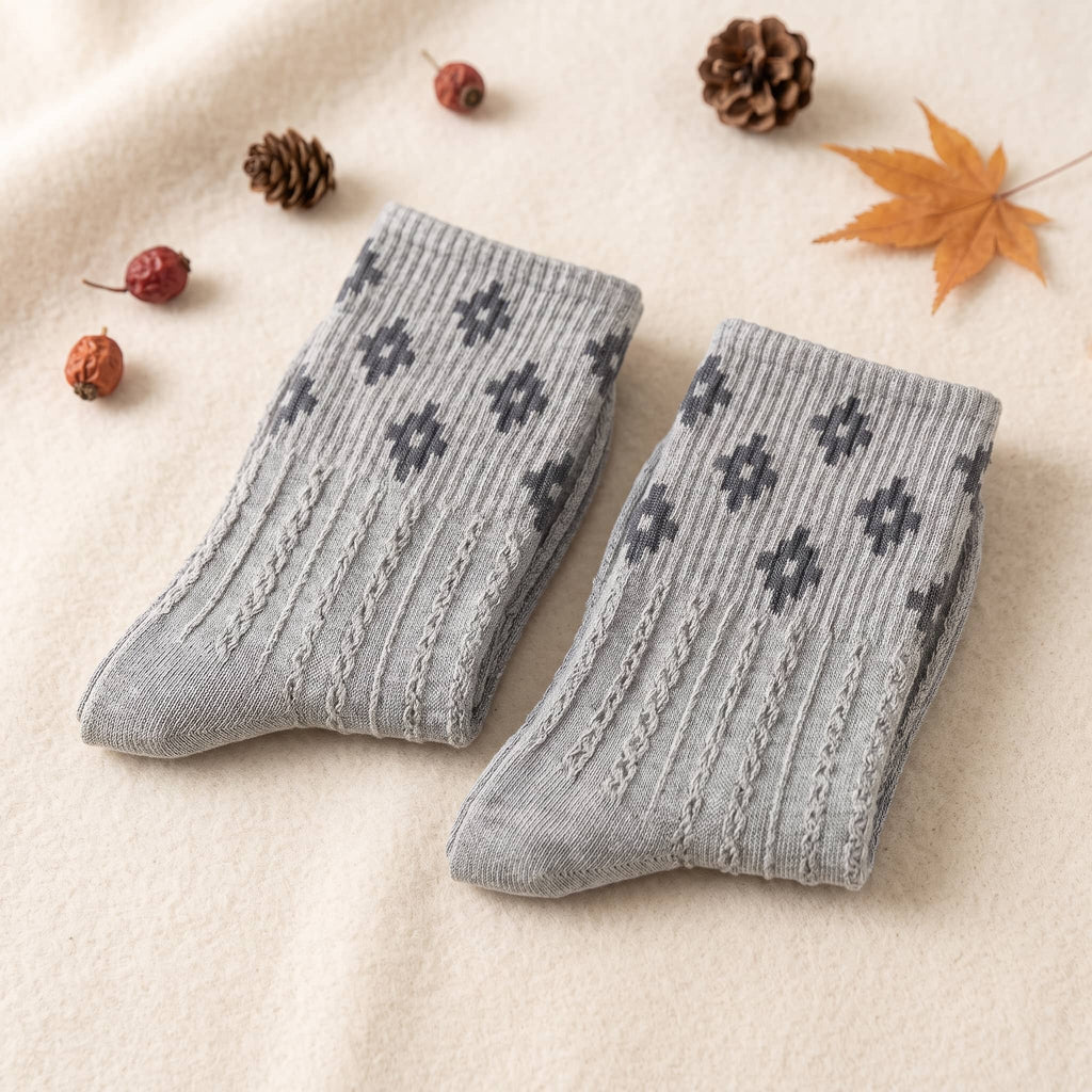 Retro Preppy Cable Knit Cotton Crew Socks (Set of 5)