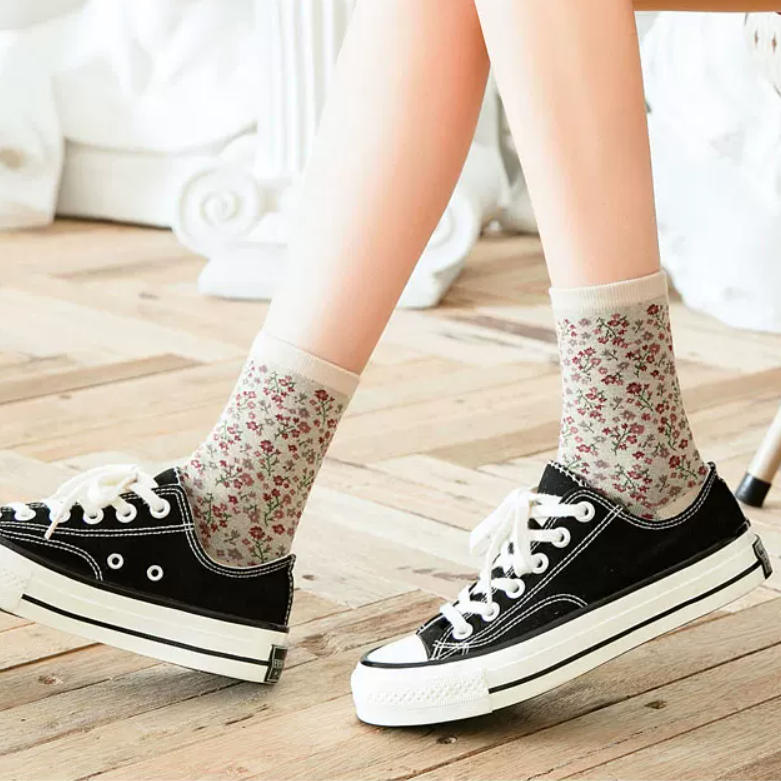 Vintage Ditsy Floral Cotton Crew Socks