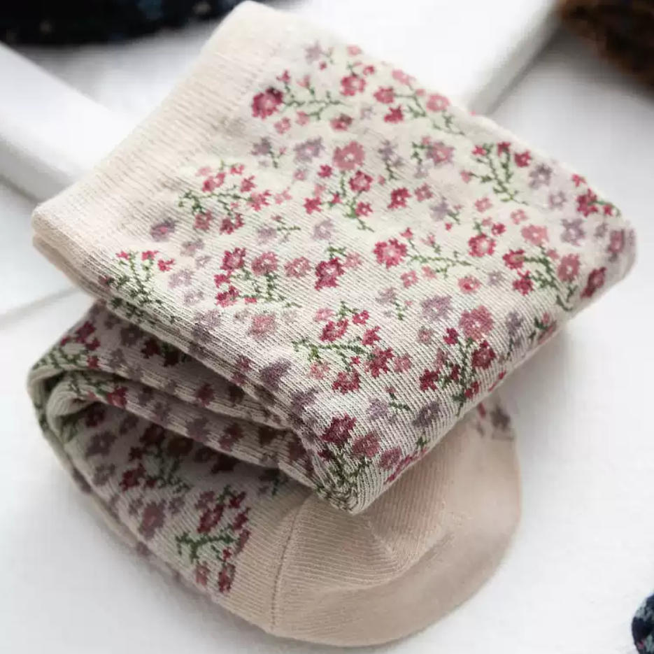 Vintage Ditsy Floral Cotton Crew Socks