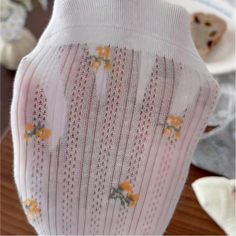 Dainty Floral Lace Ruffle Crew Socks - Ribbed Slouch Balletcore Knit