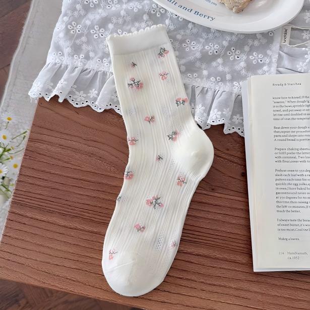 Dainty Floral Lace Ruffle Crew Socks - Ribbed Slouch Balletcore Knit