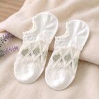 Japanese Sweet Crystal Silk No-Show Socks - 8-Pair Lace Ruffle Gift Set