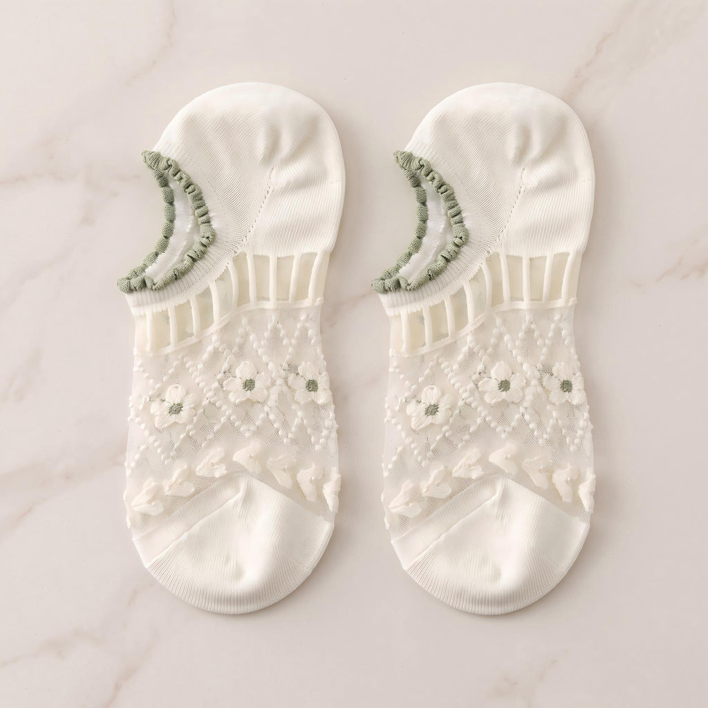 Japanese Sweet Crystal Silk No-Show Socks - 8-Pair Lace Ruffle Gift Set