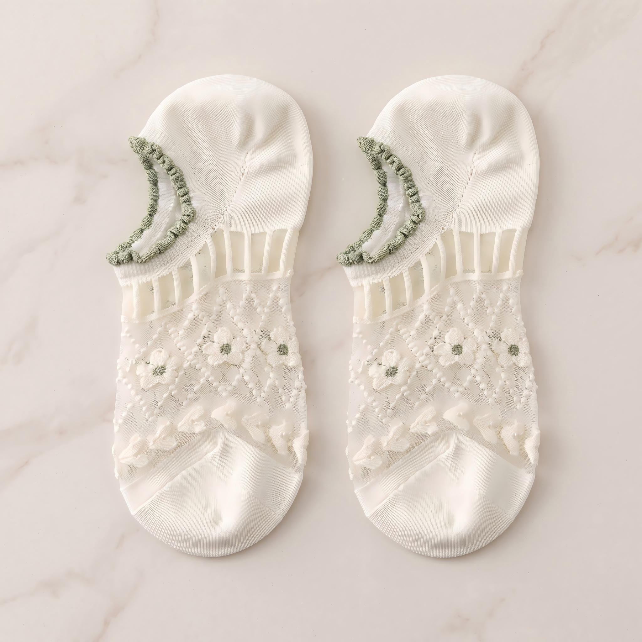 Japanese Sweet Crystal Silk No-Show Socks - 8-Pair Lace Ruffle Gift Set