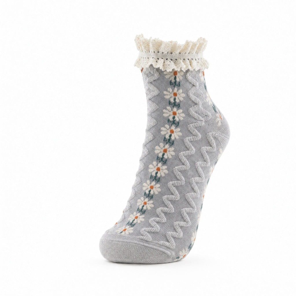 Vintage Floral Ruffle Lace Socks