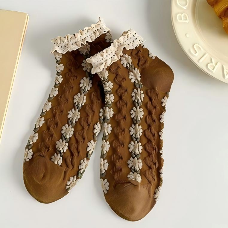 Vintage Floral Ruffle Lace Socks